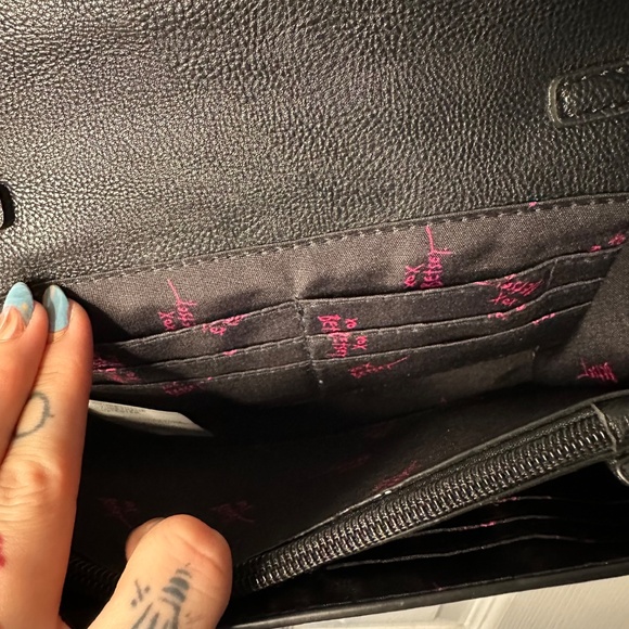 Clutch Crossbody Purse - Picture 8 of 12